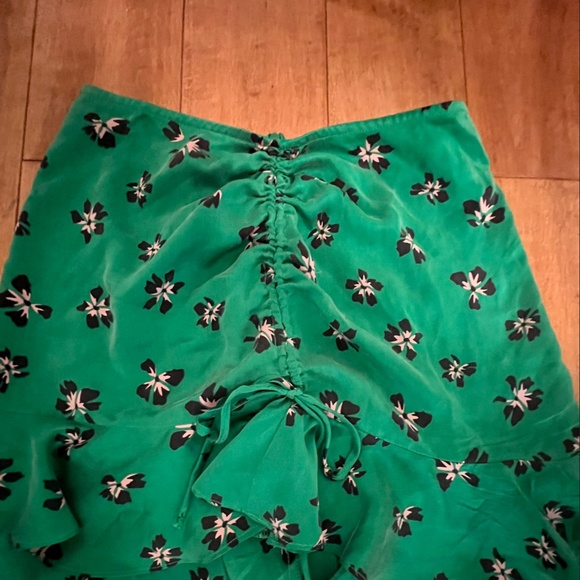 BEC + BRIDGE CO-ORD 2PC. SILK SKIRT SET, SIZE US 4, GREEN/BLACK - Picture 4 of 11